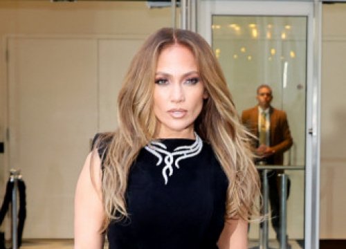 Jennifer Lopez's New Album Is A 'Musical Experience'