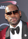 LeBron James Joins Judd Apatow's Comedy 'Trainwreck' 