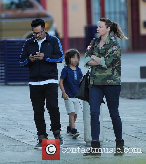 Michael Peña, Roman Peña and Brie Shaffer